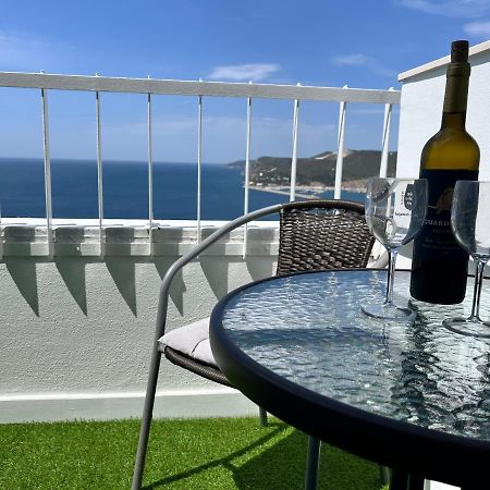 Axenic Retreat - Panoramic Ocean View, Sleeps 4, Ensuite Bathroom, New Redesign Сесимбра Экстерьер фото