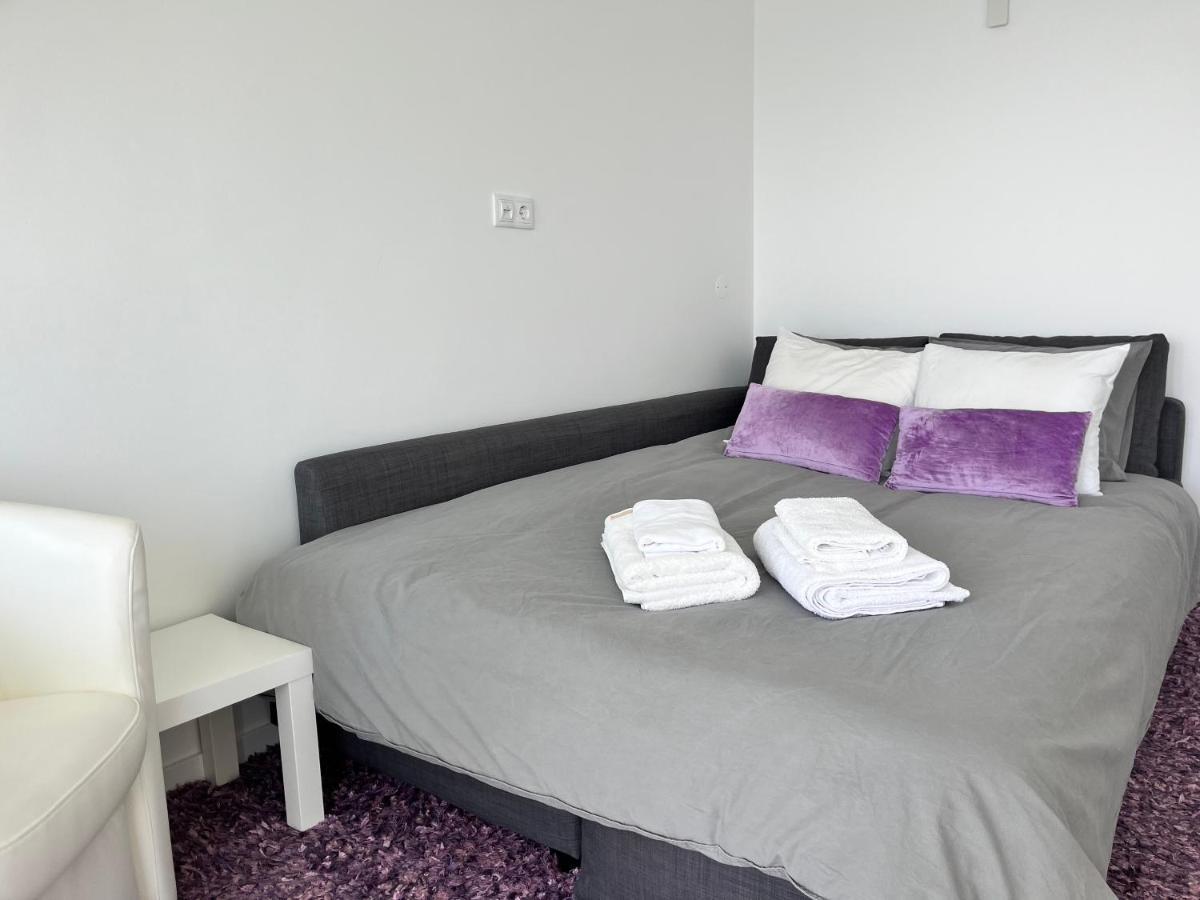 Axenic Retreat - Panoramic Ocean View, Sleeps 4, Ensuite Bathroom, New Redesign Сесимбра Экстерьер фото